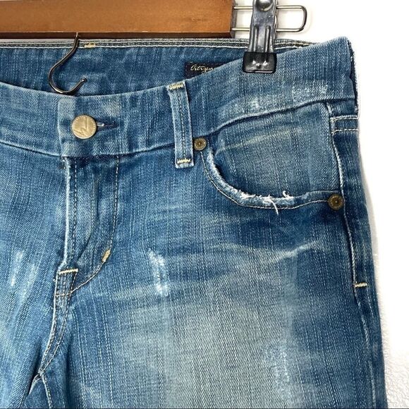 Citizen of Humanity | Distress Capri Jeans - Picture 2 of 6